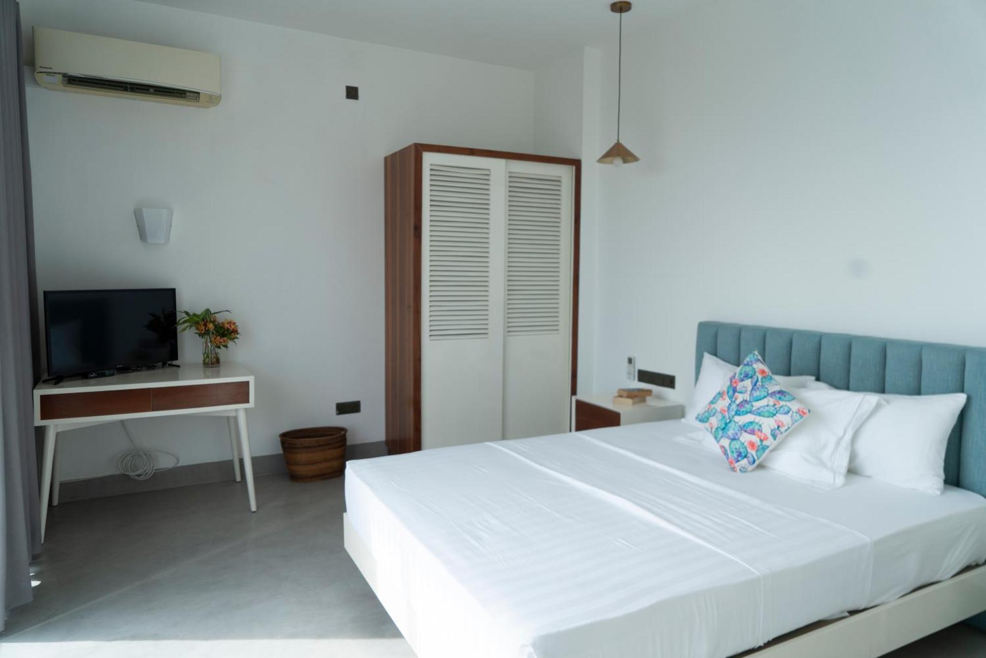 Four Petals Inn Colombo Exterior photo